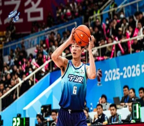 篮球盛宴,湖人巅峰对,决灰熊,米兰体育官网,米兰体育直播,体育赛事直播,足球直播